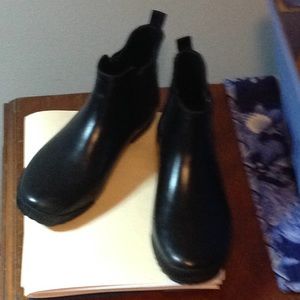Water-proof Chelsea Boots